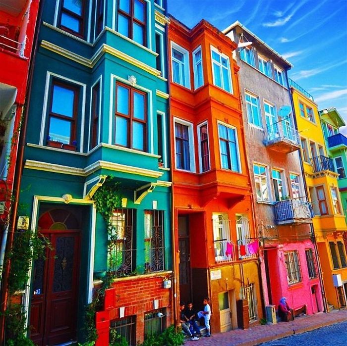 Algunos De Los Edificios Más Coloridos Del Mundo