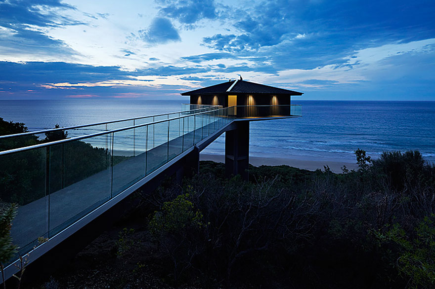 Esta increíble casa en Australia parece flotar sobre el mar