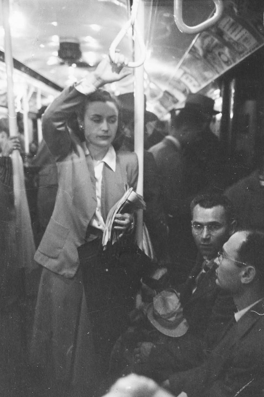 El metro de Nueva York en 1946 fotografiado por Stanley Kubrick a los 17 años