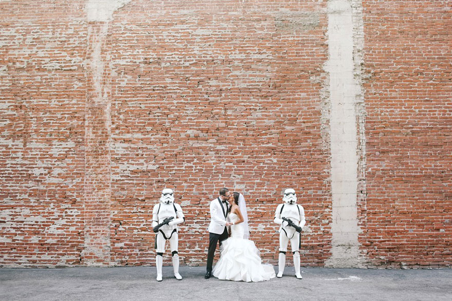 Esta pareja tan creativa tuvo una elegante boda basada en la Guerra de las Galaxias
