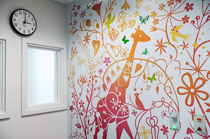 15 Artistas colaboran para hacer un hospital infantil de Londres más acogedor para los niños