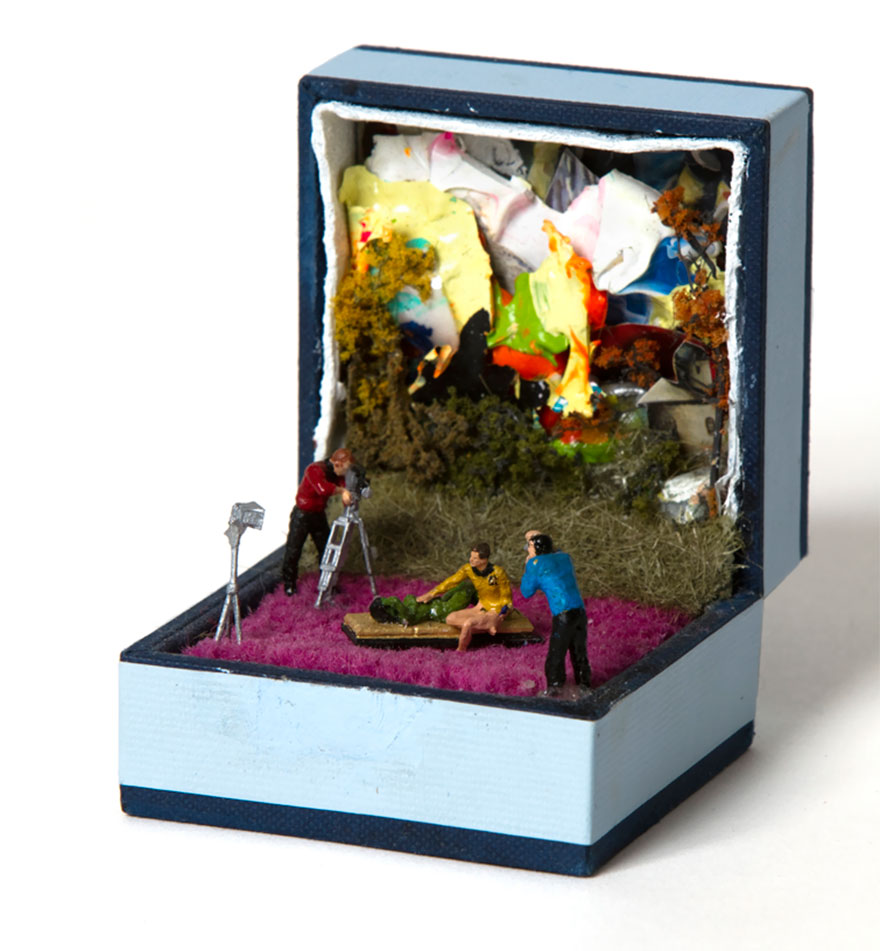 mini-dioramas-historicos-cajas-anillos-talwst (16)