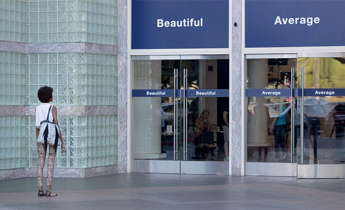Una campaña publicitaria de Dove demuestra que las mujeres pueden ‘elegir ser bonitas’