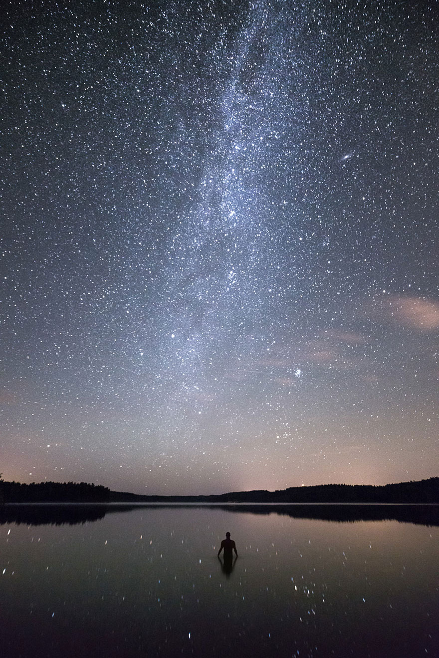 Este fotógrafo finés autodidacta hace las fotos nocturnas más sobrenaturales de Instagram