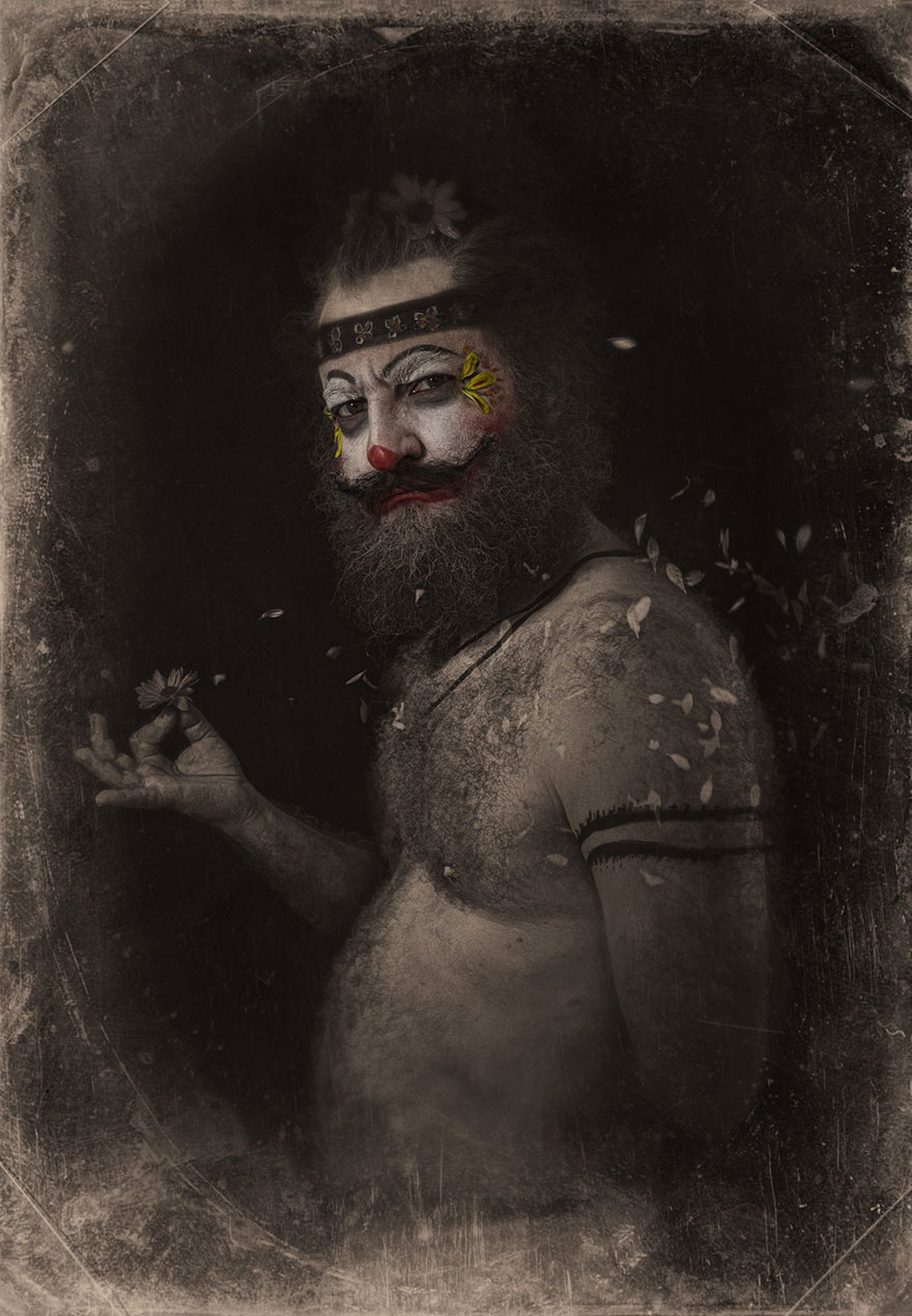 Los macabros retratos de payasos de Eolo Perfido te darán pesadillas