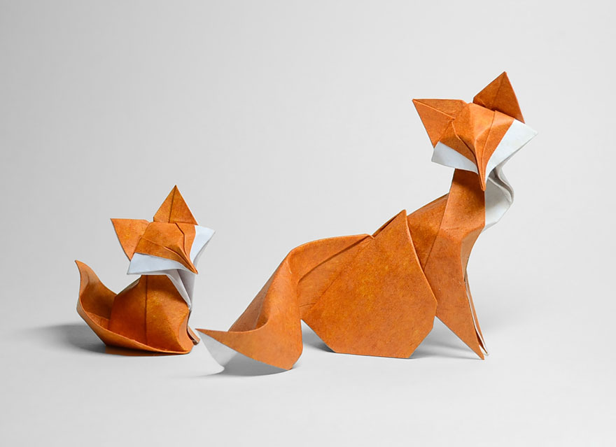 La papiroflexia húmeda permite a este artista vietnamita crear origami curvado