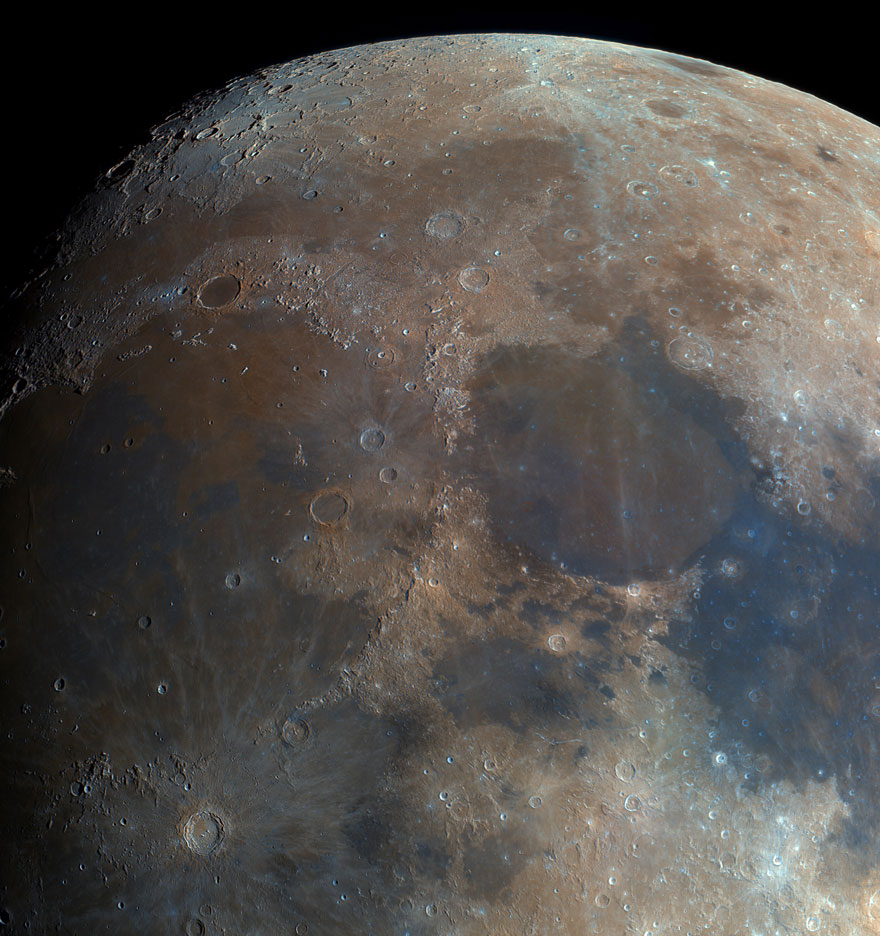 Un astrofotógrafo autodidacta consigue una foto de alta resolución de la Luna combinando 32.000 imágenes