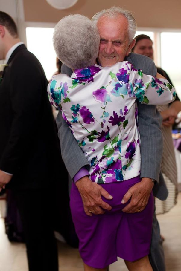 parejas-ancianas-divirtiendose (2)