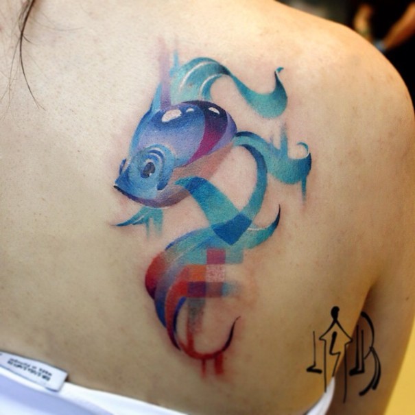 Este artista ruso hace tatuajes de animales con fallos digitales pixelados