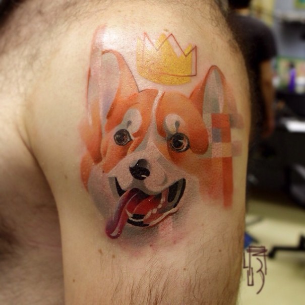 Este artista ruso hace tatuajes de animales con fallos digitales pixelados