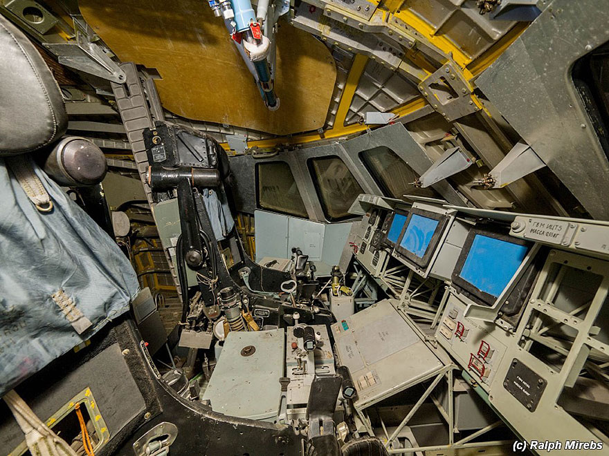 Este explorador urbano encontró los tristes restos de las lanzaderas del programa espacial soviético