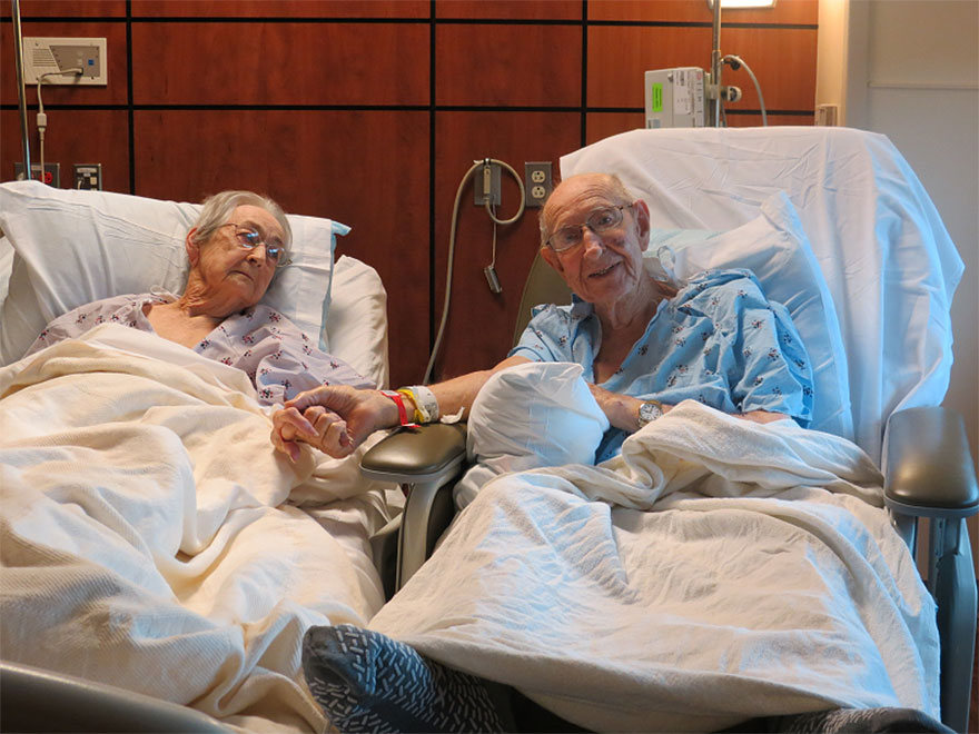 Este hospital hizo una excepción y permitió a esta pareja casada 68 años estar juntos en la misma habitación