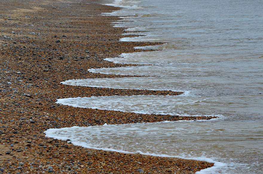 Los científicos no pueden explicar estas misteriosas formaciones naturales en las playas