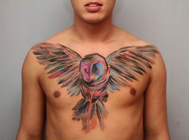 Un día, un tatuaje: este tatuador checo se asegura de que sus acuarelas tatuadas quedan perfectas