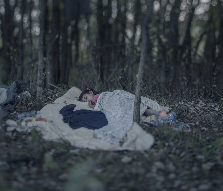 Este fotógrafo muestra dónde duermen los niños refugiados sirios