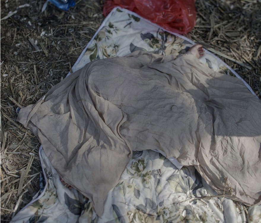 Este fotógrafo muestra dónde duermen los niños refugiados sirios