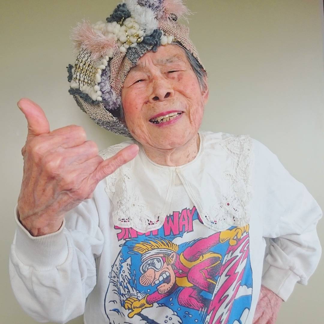 abuela-emiko-modelo-instagram-ropa-chinami-mori (2)