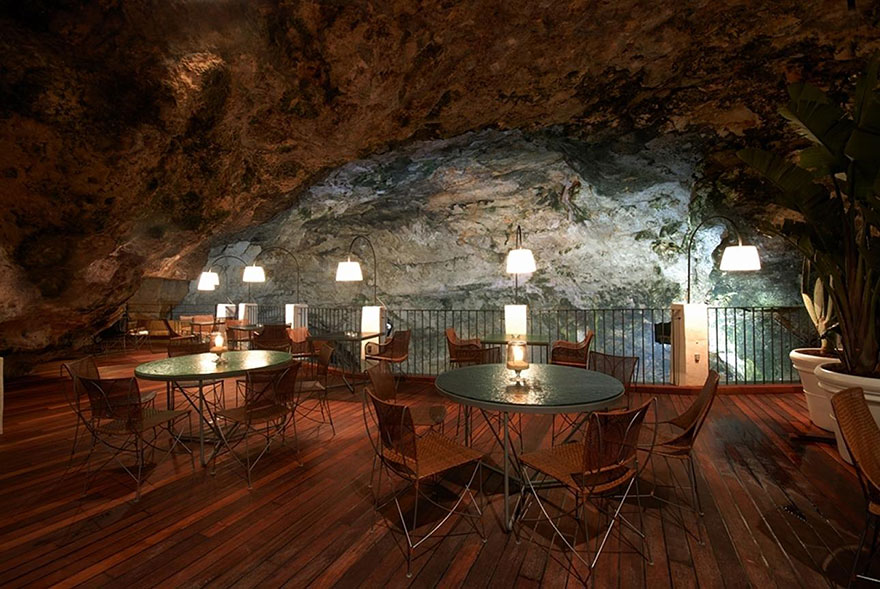 restaurante-cueva-grotta-palazzese-italia (7)