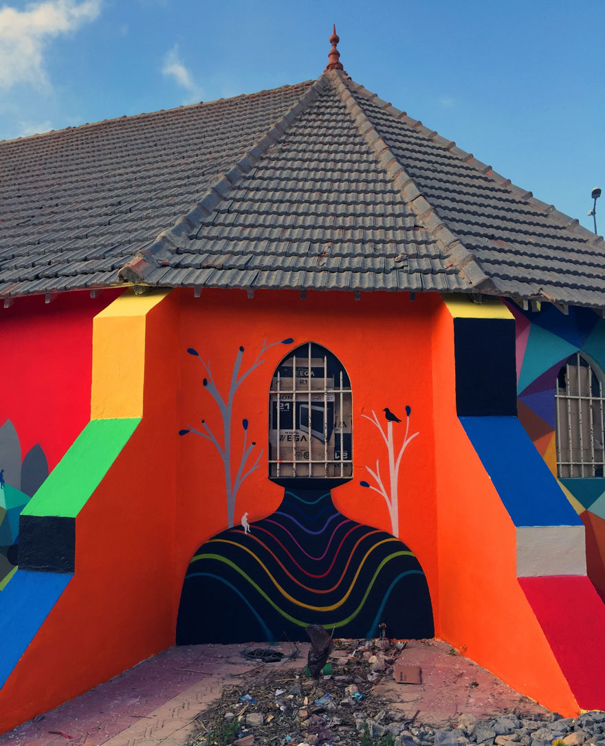 Esta iglesia abandonada en Marruecos fue transformada con coloridos graffitis