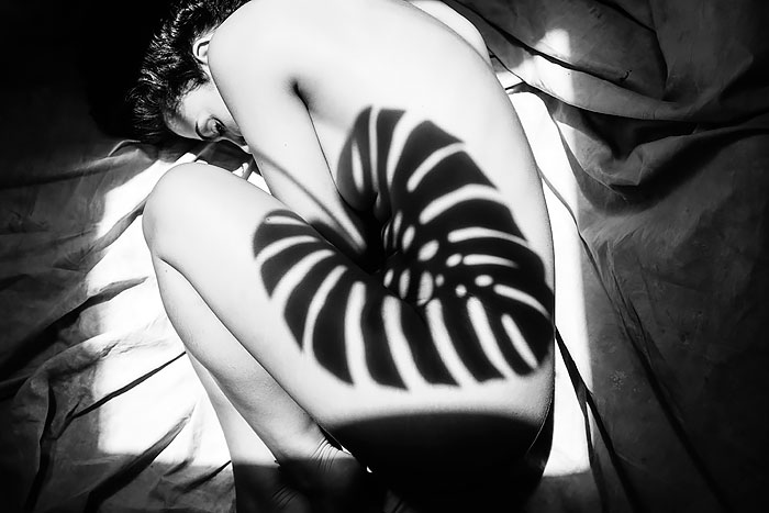 fotografia-de-sombras-en-blanco-y-negro-emilio-jimenez (4)
