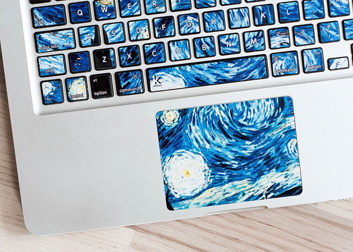 Pegatinas para el teclado que convierten tu portátil en pinturas icónicas
