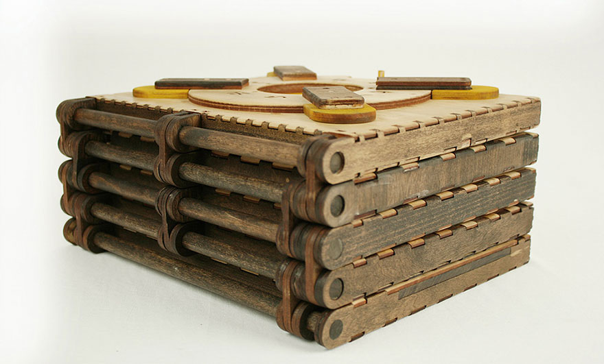 libro-puzzle-madera-codex-silenda (2)