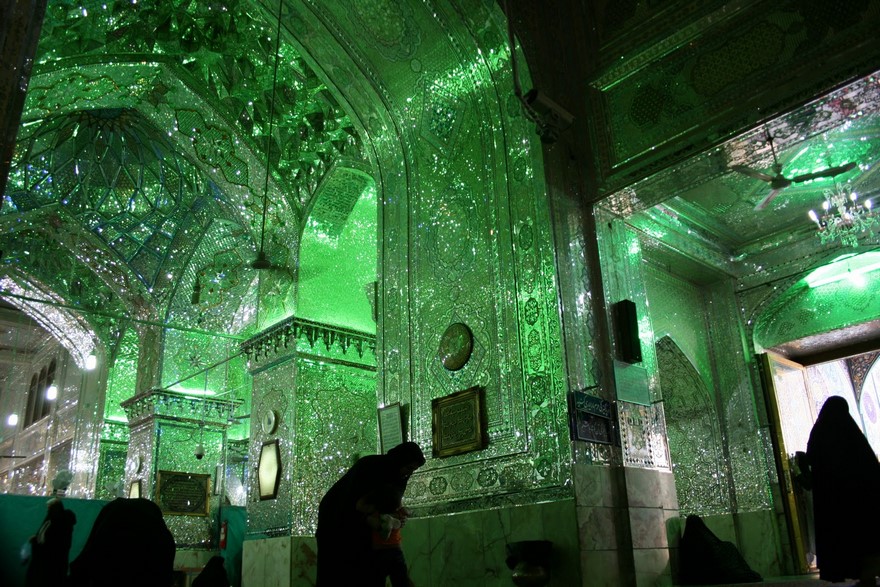 mezquita-esmeralda-shah-cheragh-iran (2)