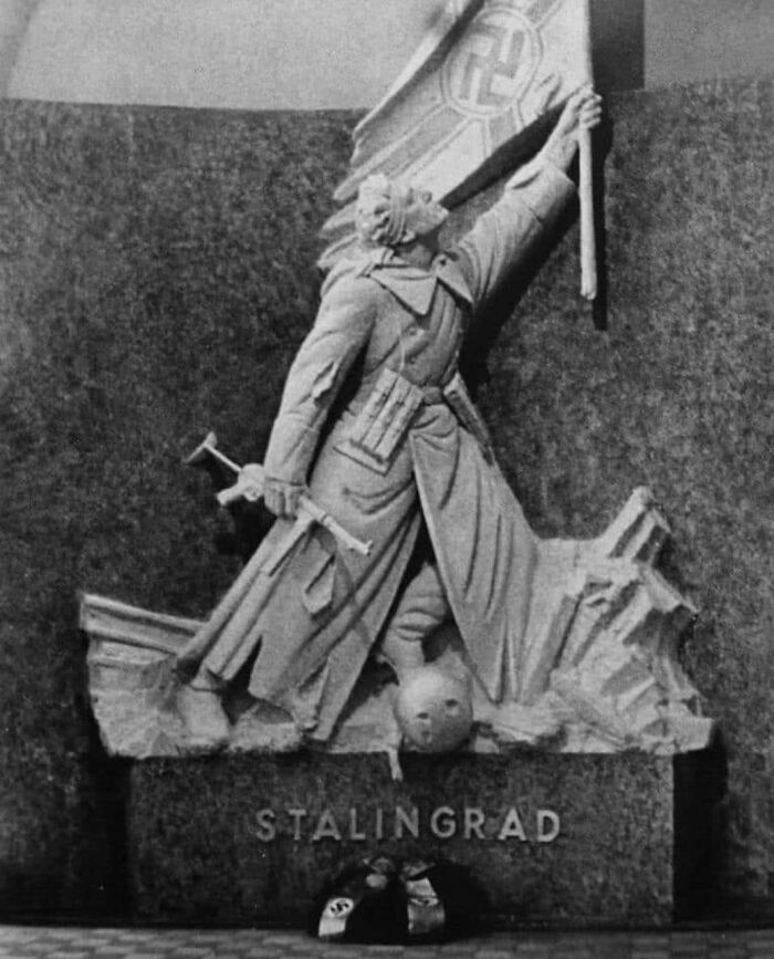 Monumento De La Victoria Alemana En Stalingrado