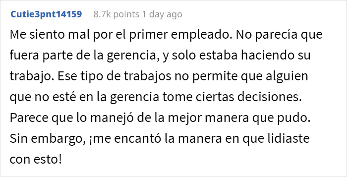 Le pidieron a una mujer con una mastectom&iacute;a doble que usara corpi&ntilde;o en la piscina, ella sigui&oacute; la regla al pie de la letra en su cumplimiento malicioso