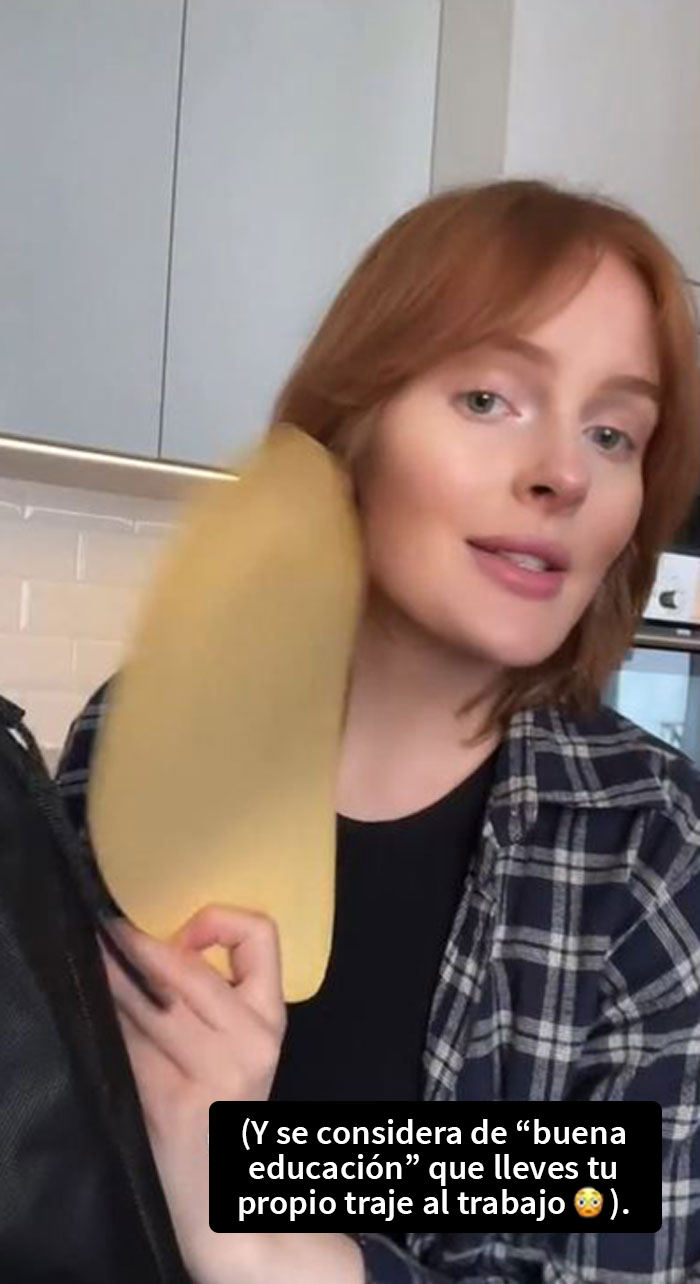 Esta modelo revela por qué las modelos de talla grande tienen rostros delgados en las fotografías: simplemente son modelos delgadas utilizando trajes con relleno Esta modelo revela por qué las modelos de talla grande tienen rostros delgados en las fotografías: simplemente son modelos delgadas utilizando trajes con relleno