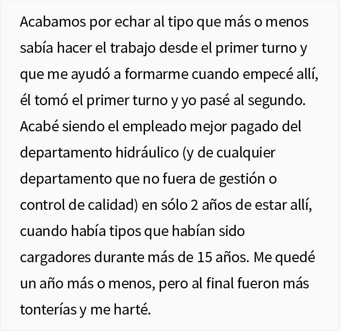 Este empleado saturado de trabajo se da cuenta de que es irremplazable para la empresa, y saca lo mejor de la situaci&oacute;n