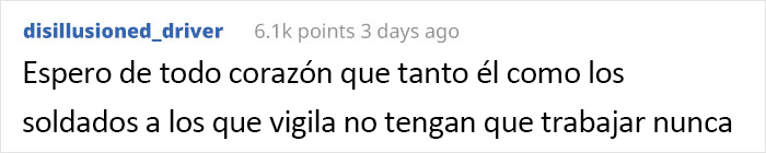 Este cachorro rescatado por soldados ucranianos se convierte en un fiel perro guardi&aacute;n