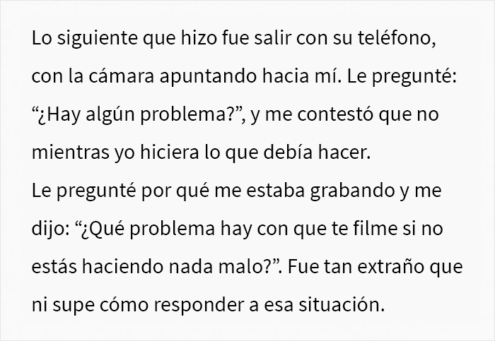 Este chico tiene que hacer poses sexys para que su vecina deje de grabarlo mientras está en su jardín Este chico tiene que hacer poses sexys para que su vecina deje de grabarlo mientras está en su jardín