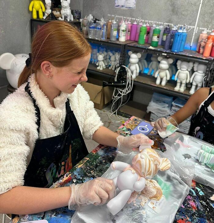 Jubilada a los 11 a&ntilde;os: Esta ni&ntilde;a con 2 negocios millonarios se retira para continuar sus estudios