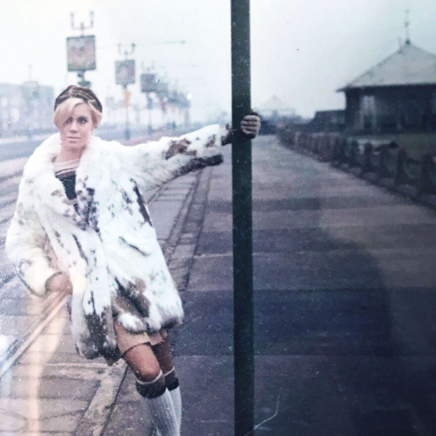 Esta mujer con 74 años afirma "no creer en la vejez", y su saludable aspecto lo corrobora Esta mujer con 74 años afirma "no creer en la vejez", y su saludable aspecto lo corrobora