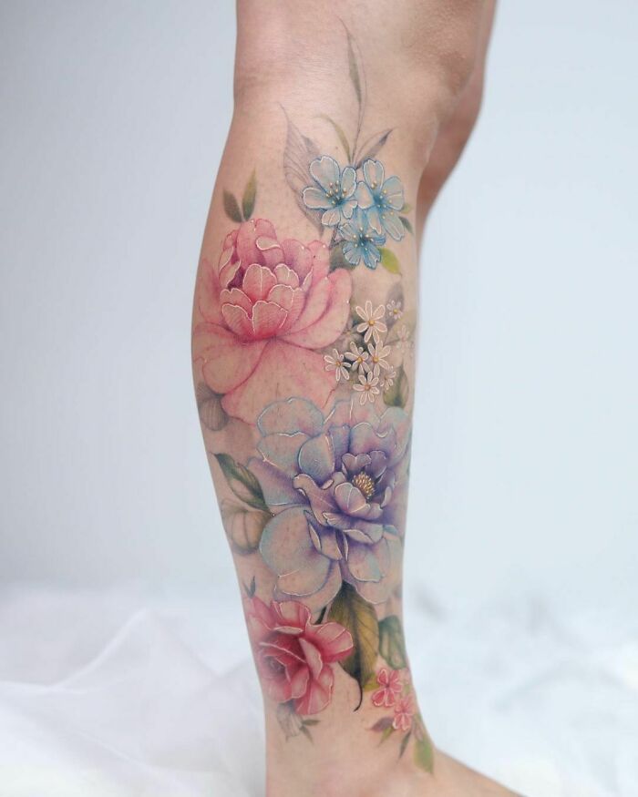 50 Tatuajes florales que parecen pinturas de acuarela sobre la piel (nuevas fotos)
