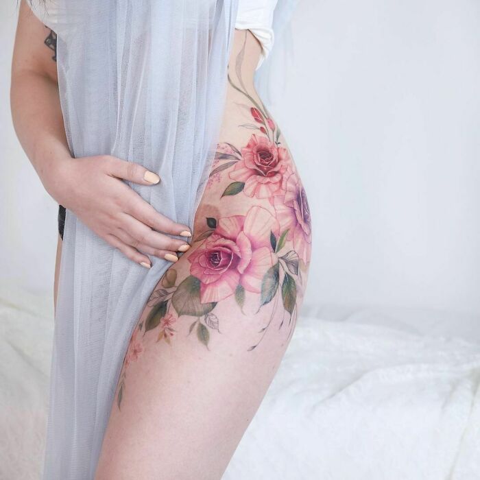 50 Tatuajes florales que parecen pinturas de acuarela sobre la piel (nuevas fotos)