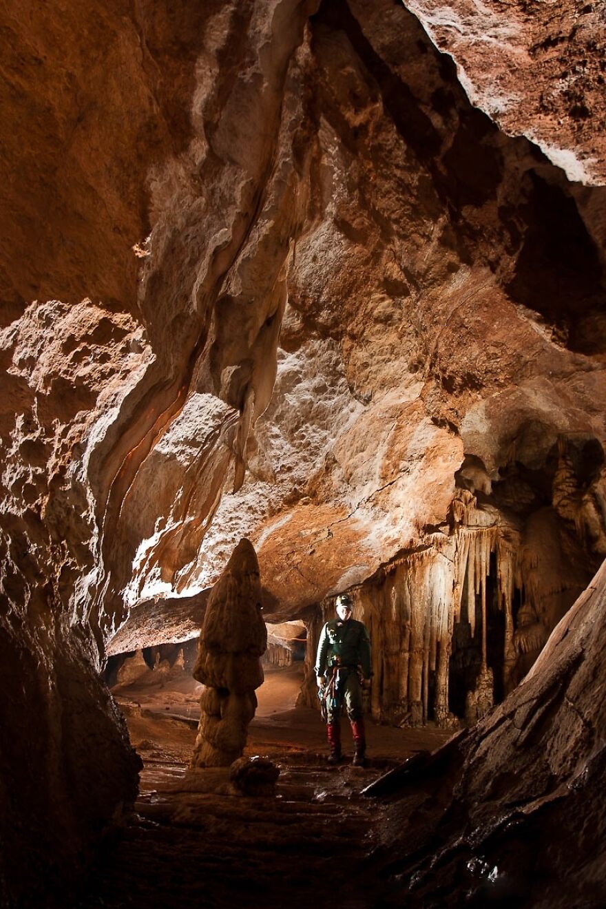 Viaje al centro de la Tierra: el interior de una de las cuevas m&aacute;s profundas del mundo