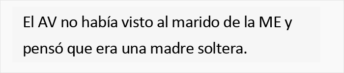 Esta madre engreída exigía que toda su familia volara en 1ª clase echando a un menor de su asiento, y acabó siendo expulsada del avión Esta madre engreída exigía que toda su familia volara en 1ª clase echando a un menor de su asiento, y acabó siendo expulsada del avión