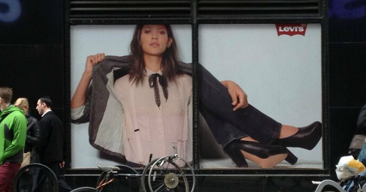 20 errores publicitarios tan absurdos que es difícil creer que alguien los haya aprobado (nuevas imágenes)