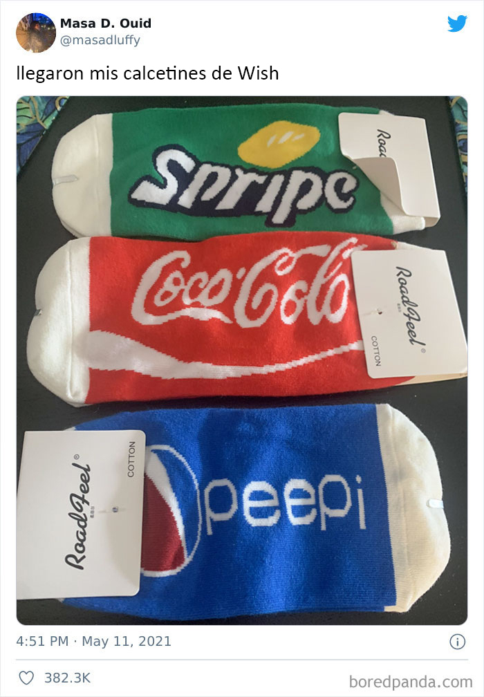 Calcetines con afirmaciones incorrectas y divertidas, parodia de marcas famosas en imágenes compartidas en internet.