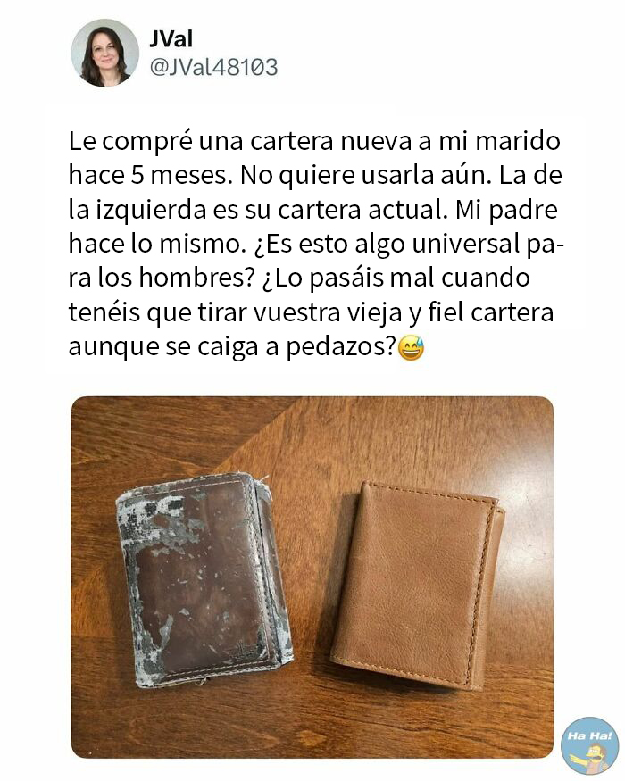 Publicación divertida con imagen de dos carteras, una vieja y desgastada y otra nueva sin usar, sobre una mesa de madera.