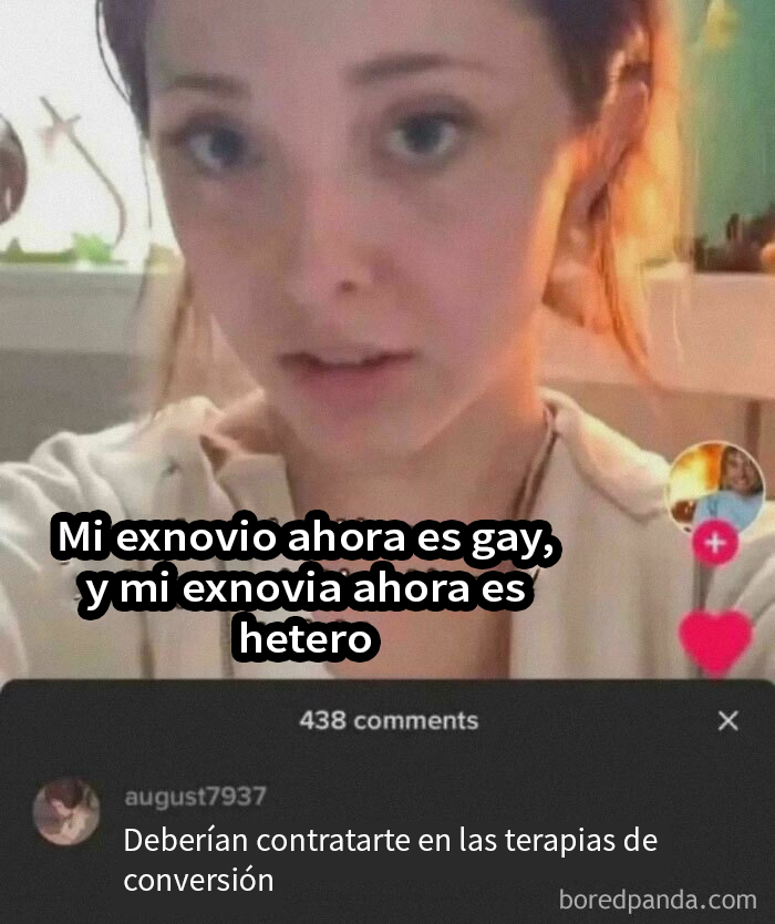 Joven discutendo insultos salvajes encontrados en Internet con comentario sobre terapias de conversión en video de redes sociales.