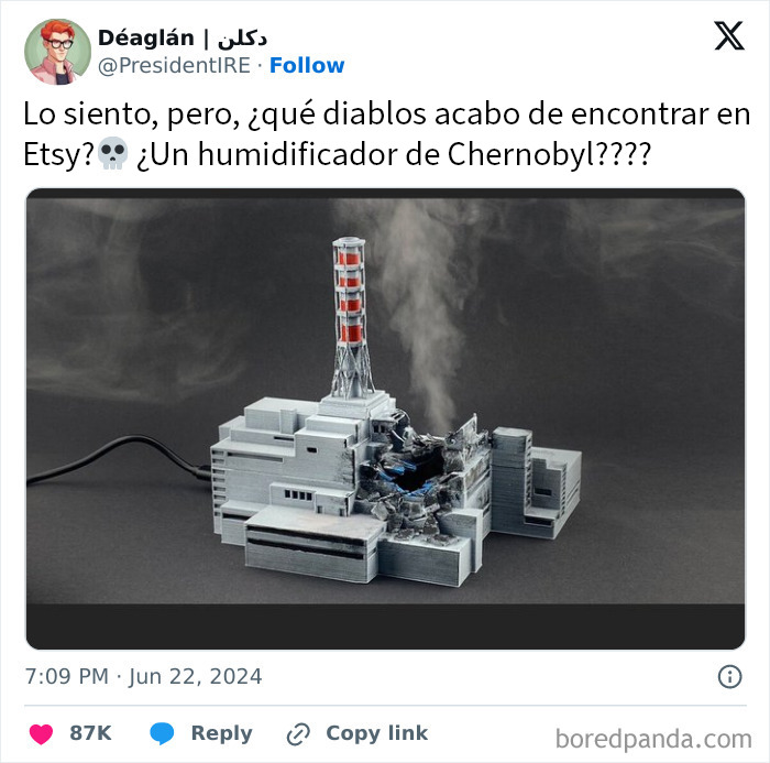 Miniatura de central nuclear de Chernobyl como humidificador con humo, meme científico divertido relacionado con ciencia y tecnología.