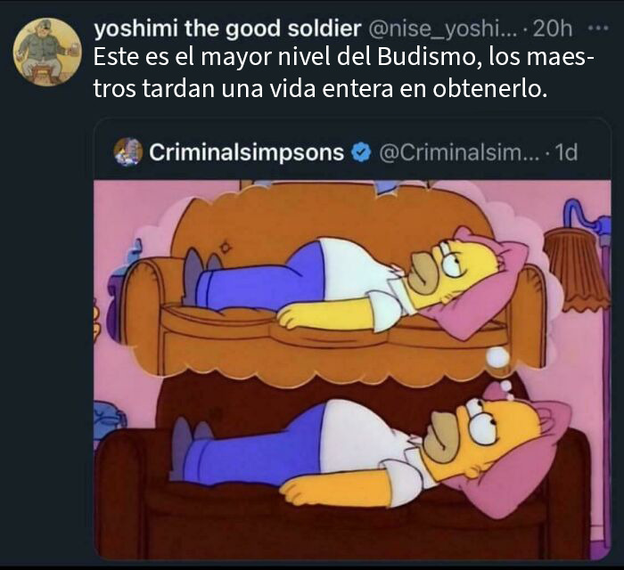 Meme de Los Simpsons mostrando un nivel avanzado de budismo con Homer acostado en un sofá y soñando.