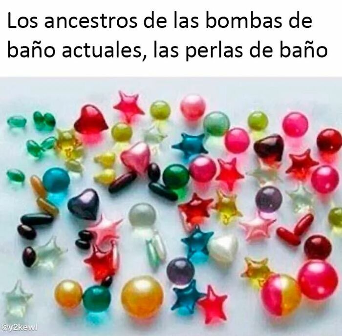 Perlas de baño coloridas y vintage, publicaciones del pasado que solo entenderás si eres mayor.