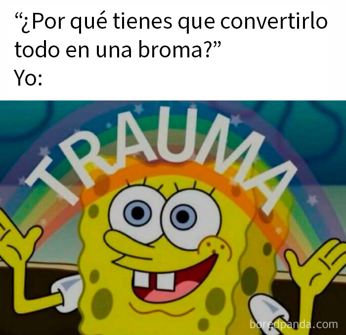 Bob Esponja mostrando un arcoíris con la palabra trauma, meme divertido relacionado con temas familiares de terapia.