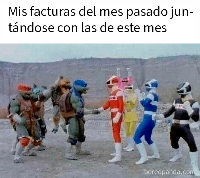 Memes divertidos mostrando personajes de Power Rangers y Tortugas Ninja representando facturas mensuales familiares para discutir en terapia.