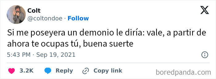 Meme divertido con mensaje sobre demonio imaginario, refleja situaciones tan familiares como para discutirlas en terapia.