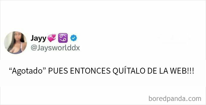 Captura de pantalla de meme divertido con comentario sobre productos fuera de stock para compartir con amigos.